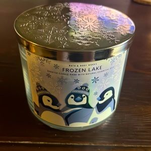 Frozen Lake B&BW Candle